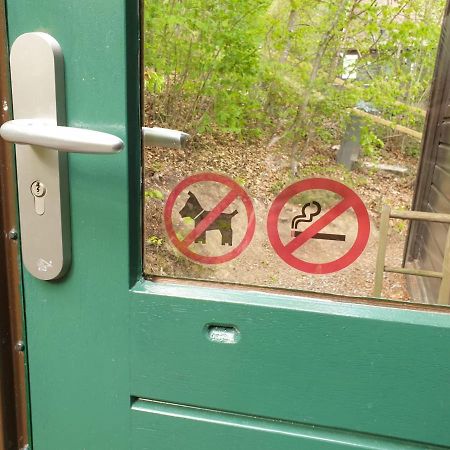 Boshuisje Durbuy Met Zwembad Op Het Park Exterior foto